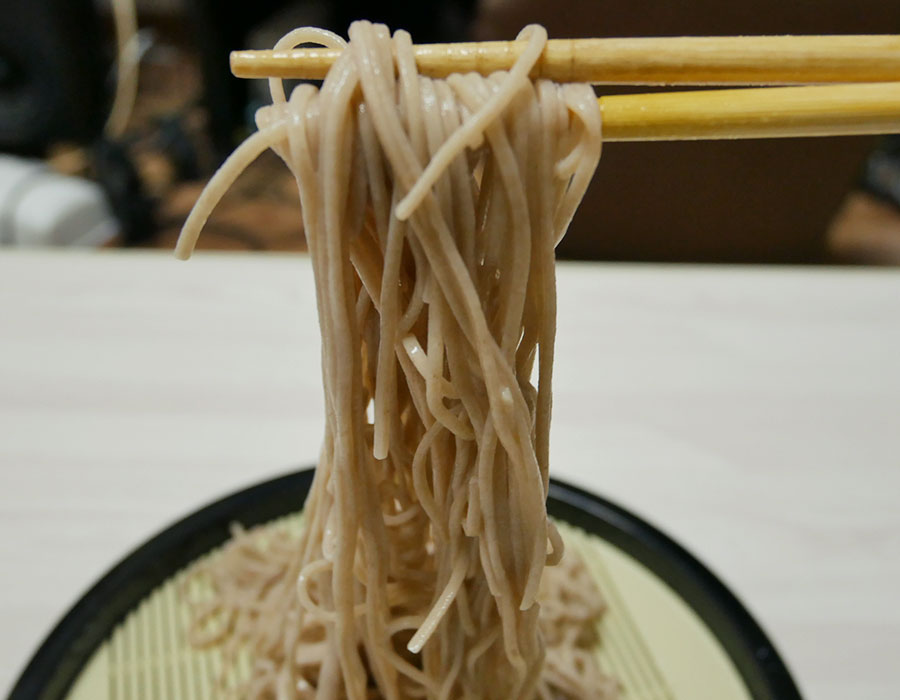 日清フーズ[そばの香 信州戸隠製麺 十割そば]